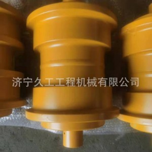 D155A-5推土机单双边支重轮 SD42 32 山推引导轮拖轮履带总成