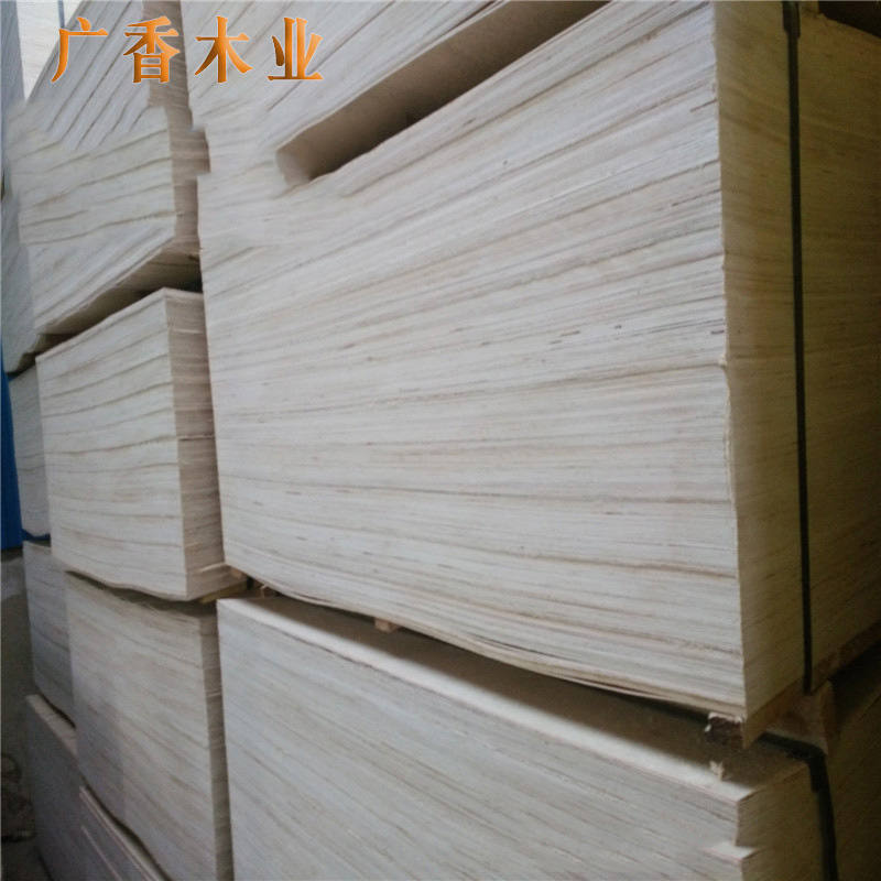 11540036844_1571796412