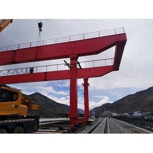 宜宾水利工程起重机厂家 吊钩式门式起重机价格